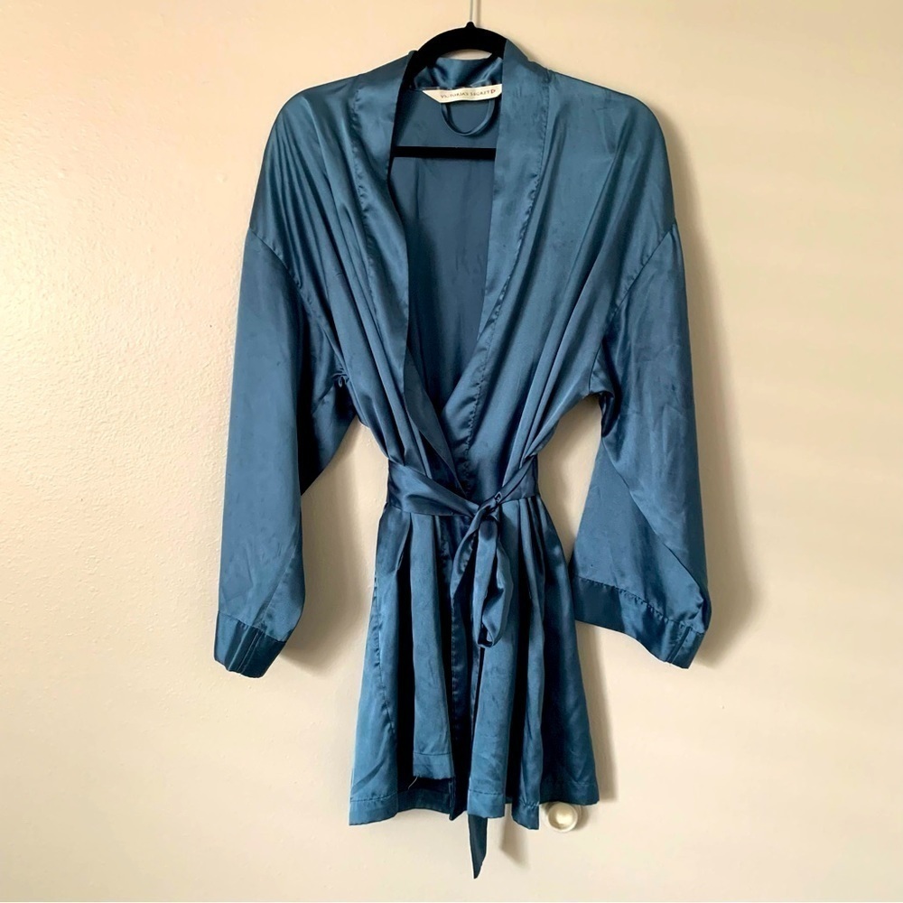 Vintage Victoria's Secret Robe